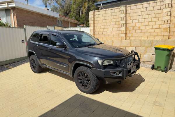 2013 Jeep Grand Cherokee Laredo WK