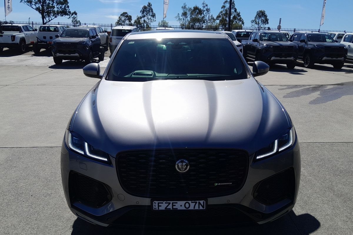 2023 Jaguar F-PACE P250 R-Dynamic SE X761