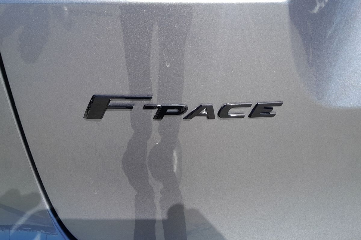 2023 Jaguar F-PACE P250 R-Dynamic SE X761