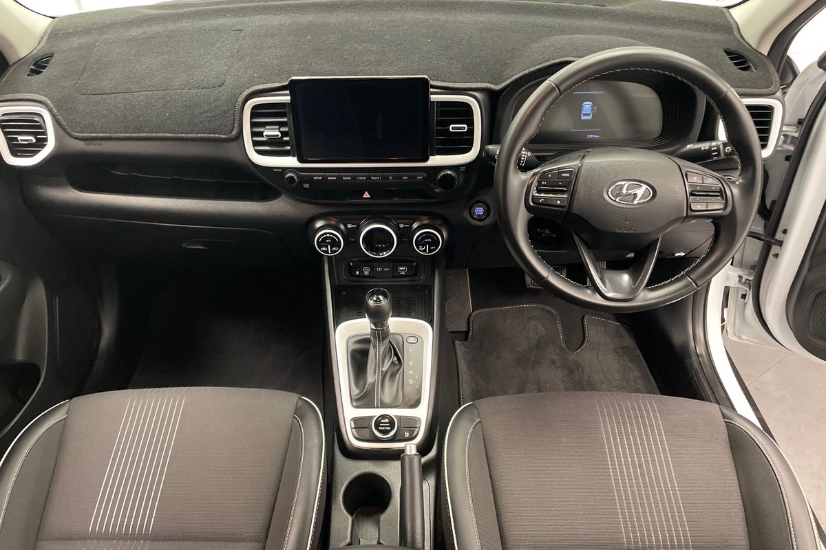 2023 Hyundai Venue QX.V5