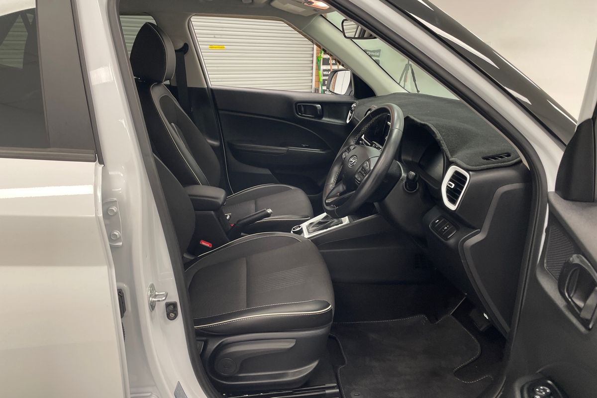 2023 Hyundai Venue QX.V5