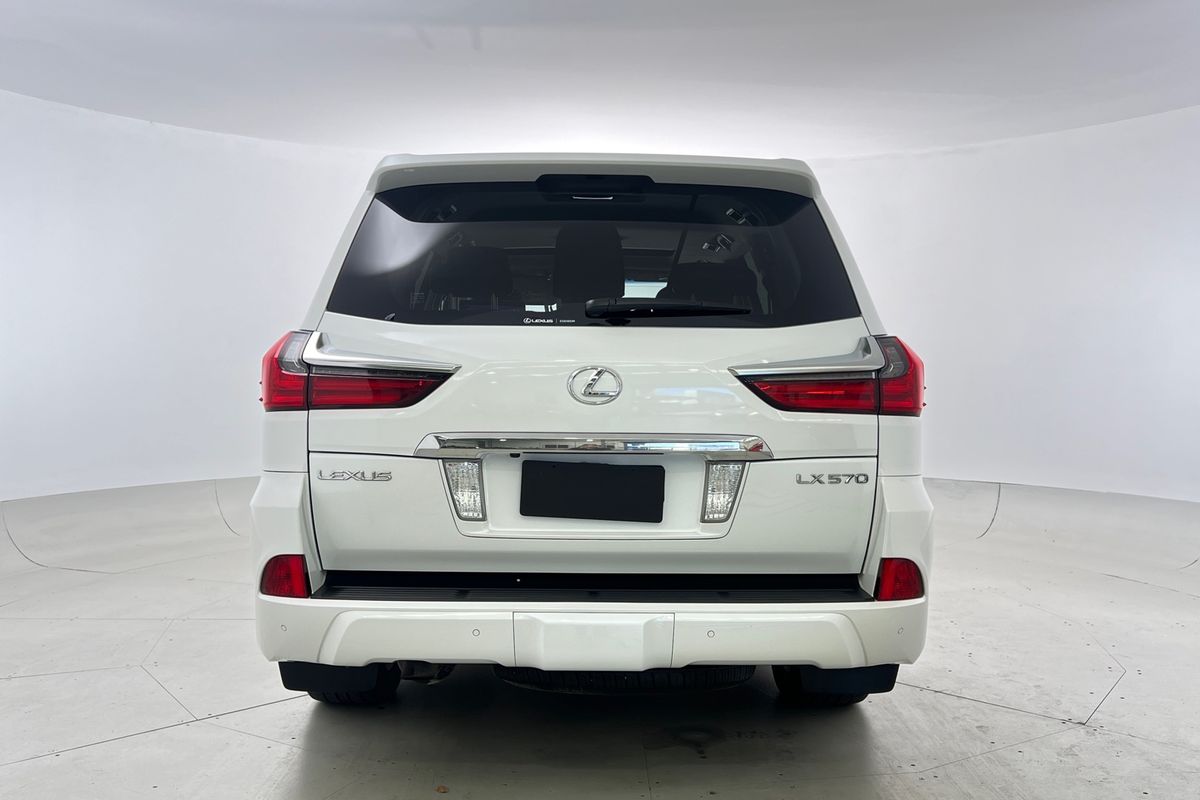 2017 Lexus LX LX570 URJ201R