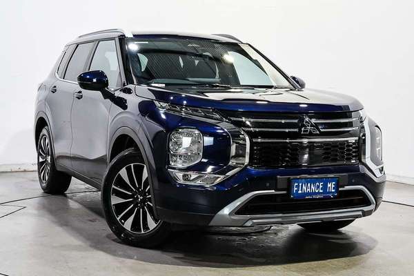 2025 Mitsubishi Outlander LS ZM