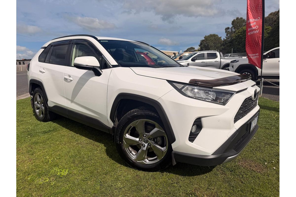 2021 Toyota RAV4 GXL MXAA52R