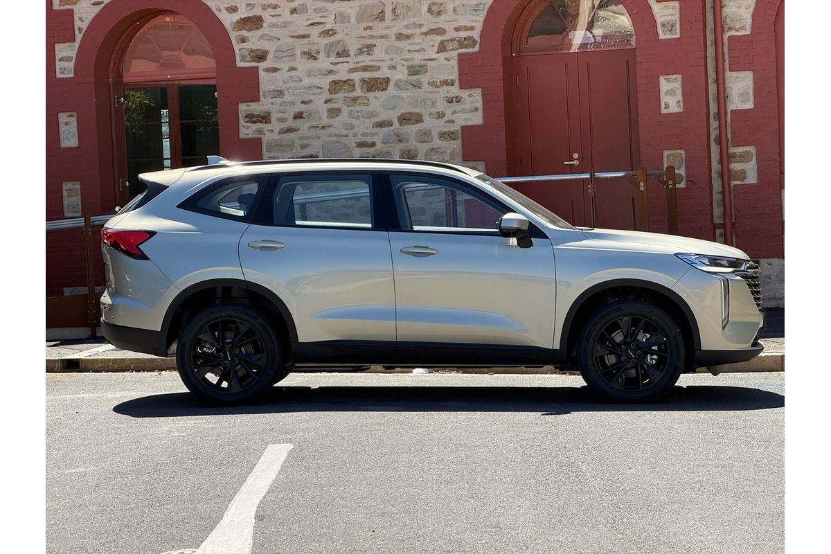 2026 GWM Haval H6 Lux Hybrid B01