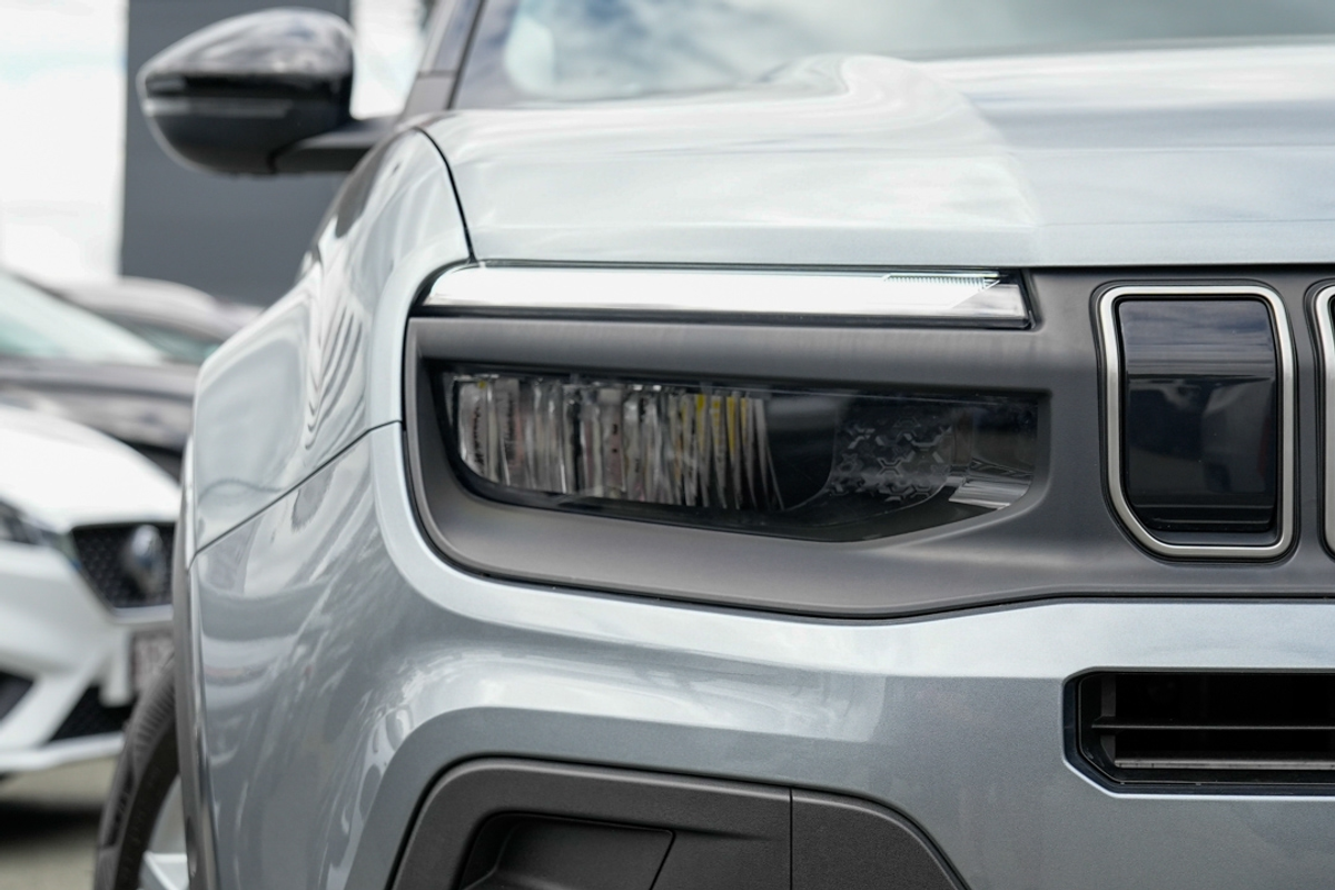 2024 Jeep Avenger Limited JJ
