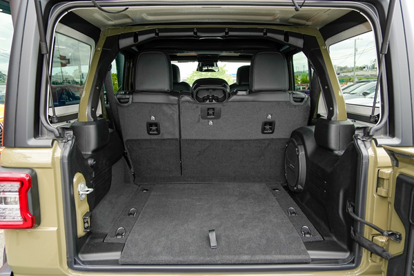 2026 Jeep Wrangler Unlimited Rubicon JL thumb-17