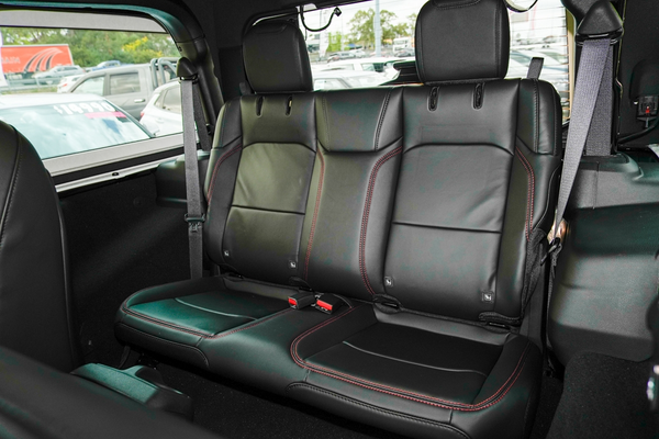 2026 Jeep Wrangler Rubicon JL thumb-7