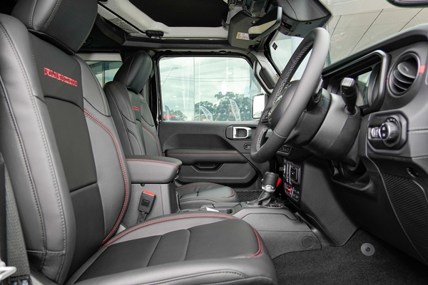 2026 Jeep Wrangler Rubicon JL thumb-8