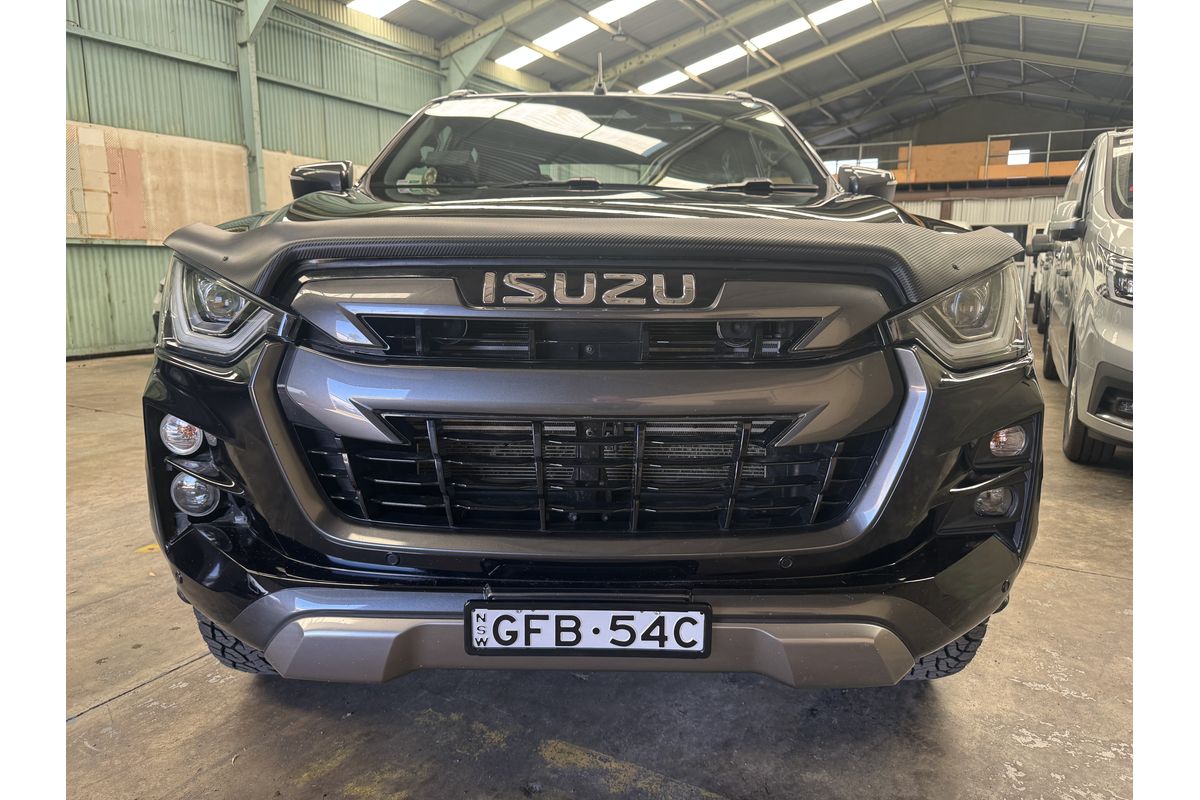 2022 Isuzu D-MAX X-TERRAIN 4X4