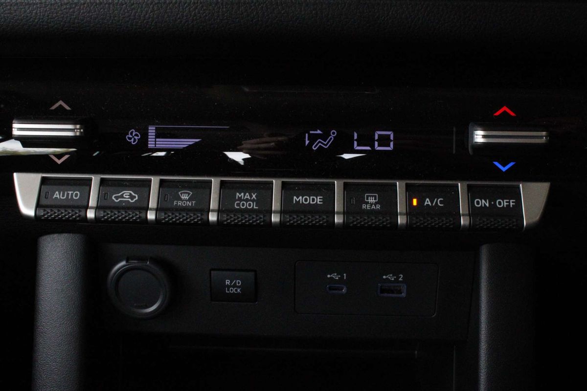 2025 Nissan Navara SL D23 4X4