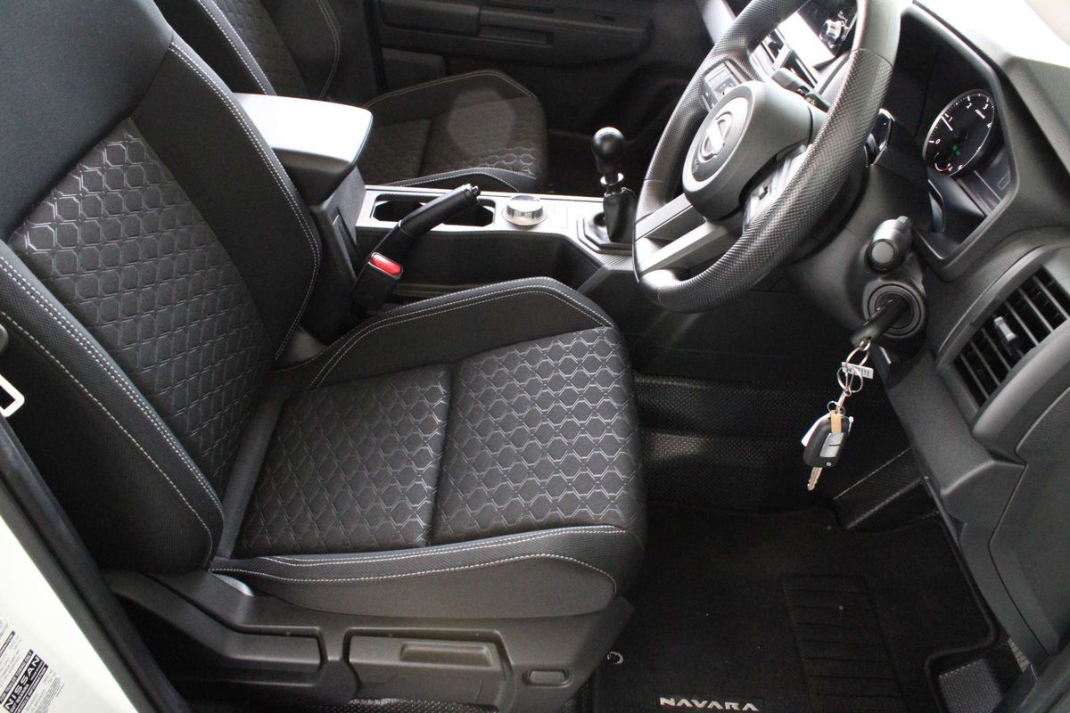 2025 Nissan Navara SL D23 4X4