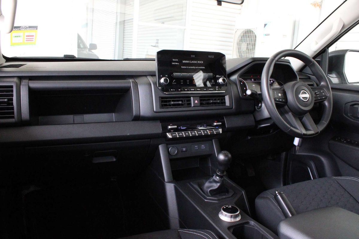 2025 Nissan Navara SL D23 4X4