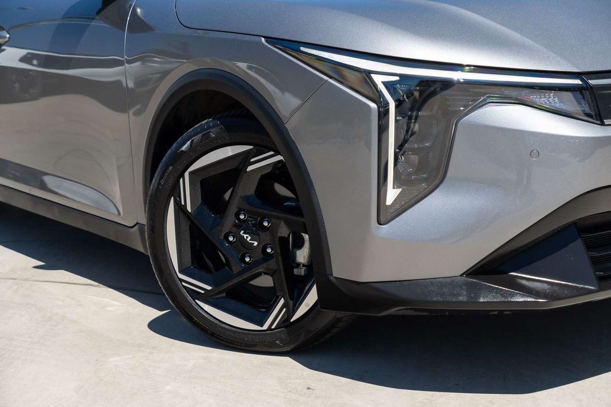 2025 Kia K4 Sport CL4m