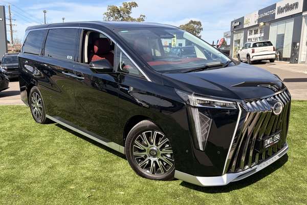 2025 GAC M8 PHEV Luxury
