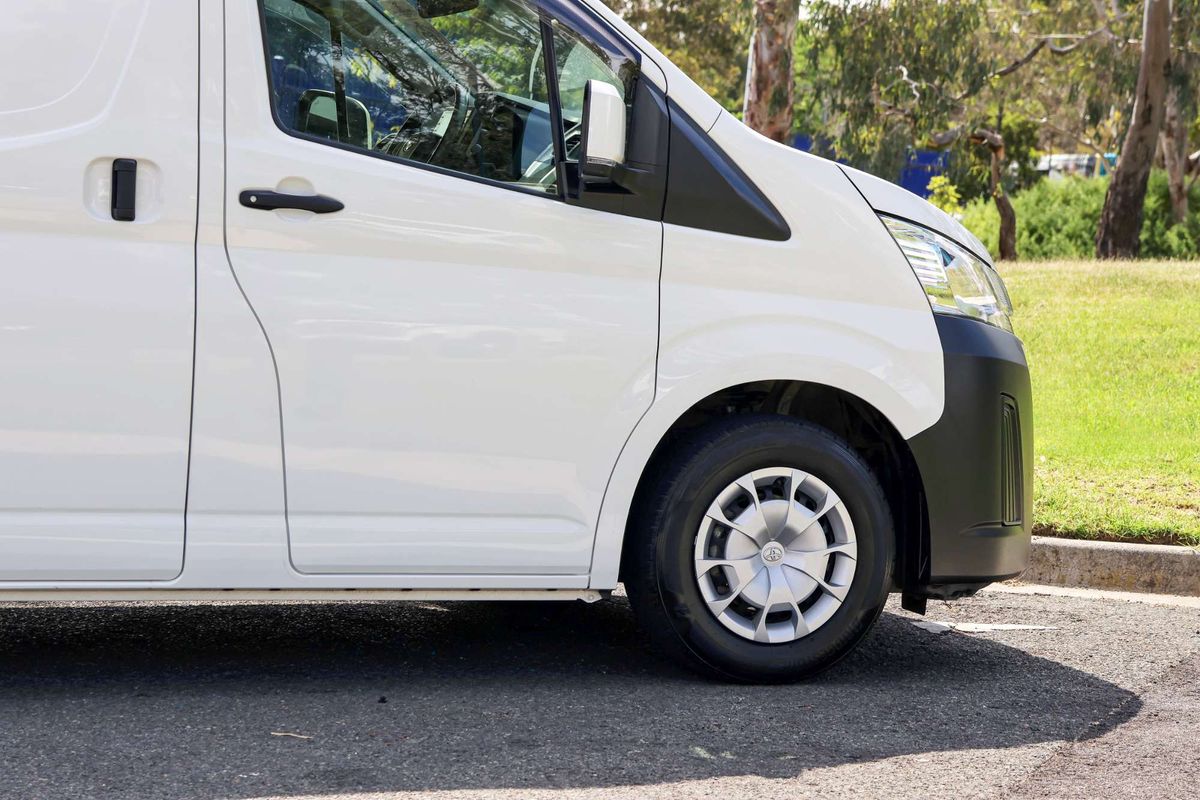 2023 Toyota Hiace GDH300R LWB image 11