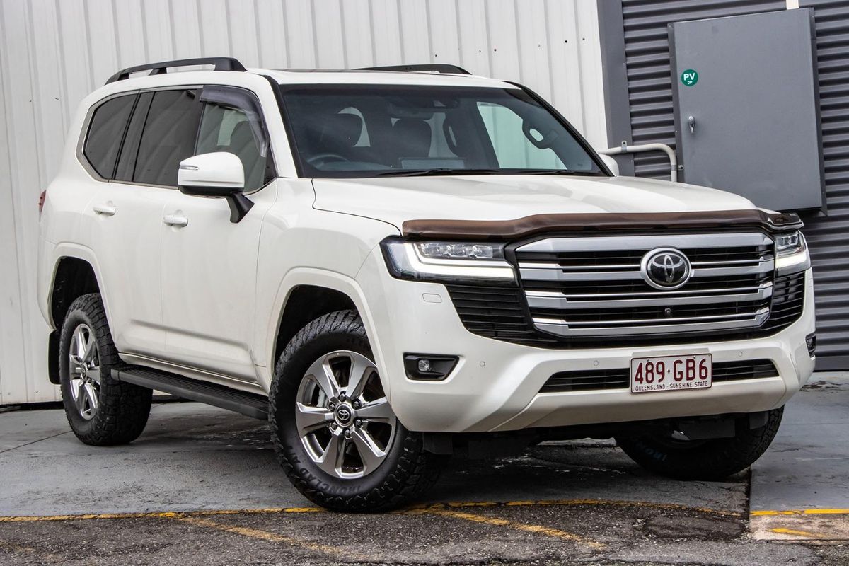 2022 Toyota Landcruiser VX FJA300R