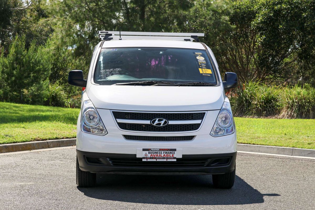 2015 Hyundai iLoad TQ2-V