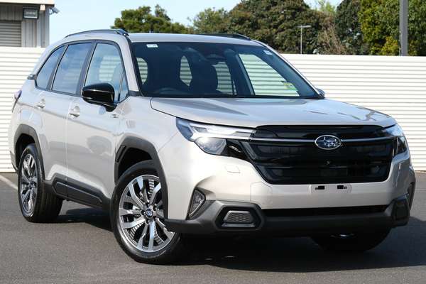 2026 Subaru Forester Hybrid Touring S6