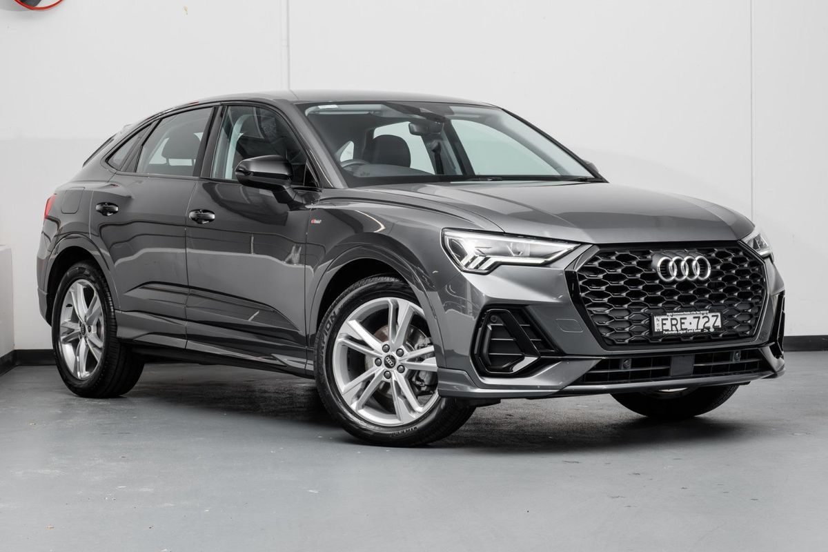 2022 Audi Q3 35 TFSI S line F3