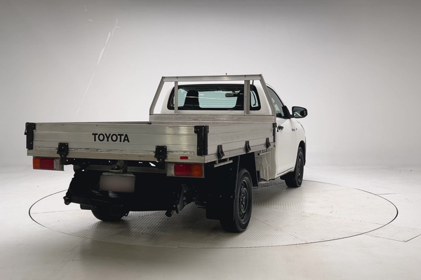 2015 Toyota Hilux Workmate GUN122R Rear Wheel Drive thumb-1