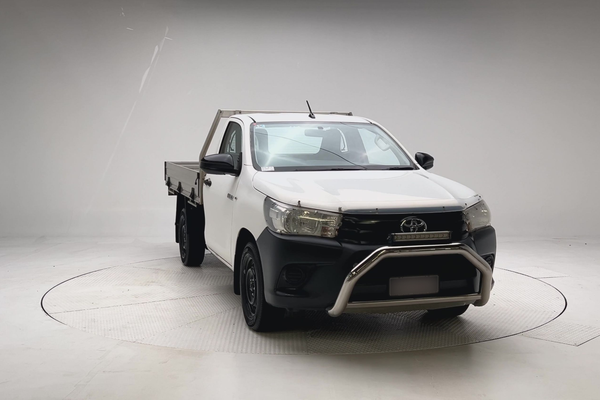 2015 Toyota Hilux Workmate GUN122R Rear Wheel Drive thumb-4