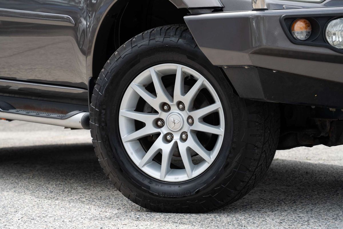 2012 Mitsubishi Challenger XLS PB