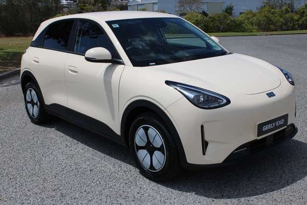 2026 Geely EX2 Complete E22H