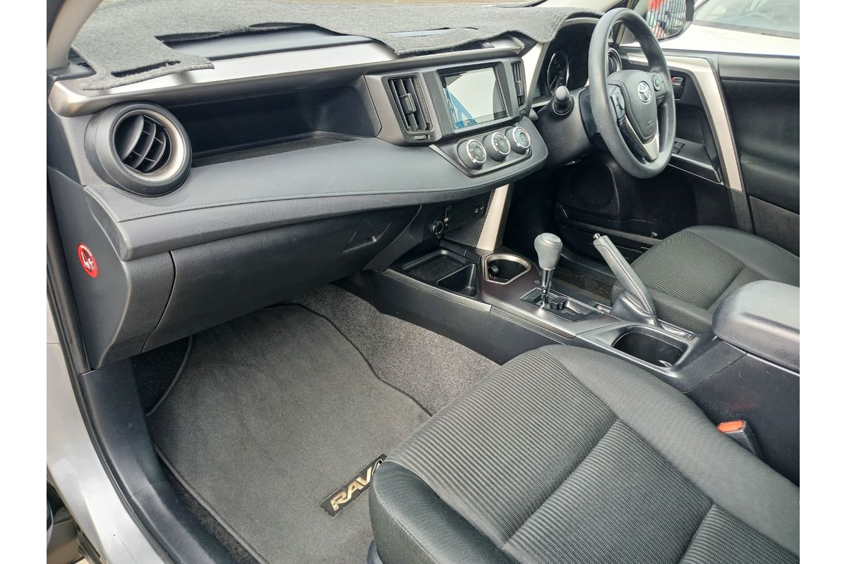 2017 Toyota RAV4 GX ZSA42R image 19