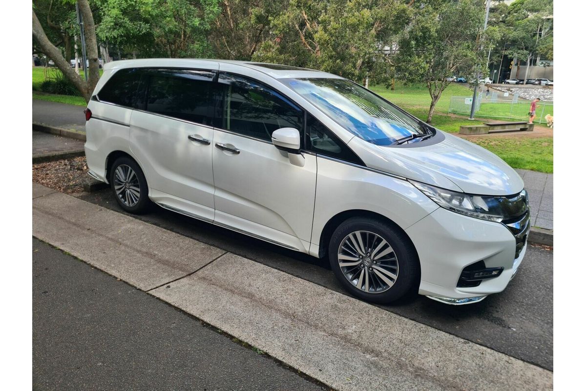 2018 Honda Odyssey VTi-L 5th Gen