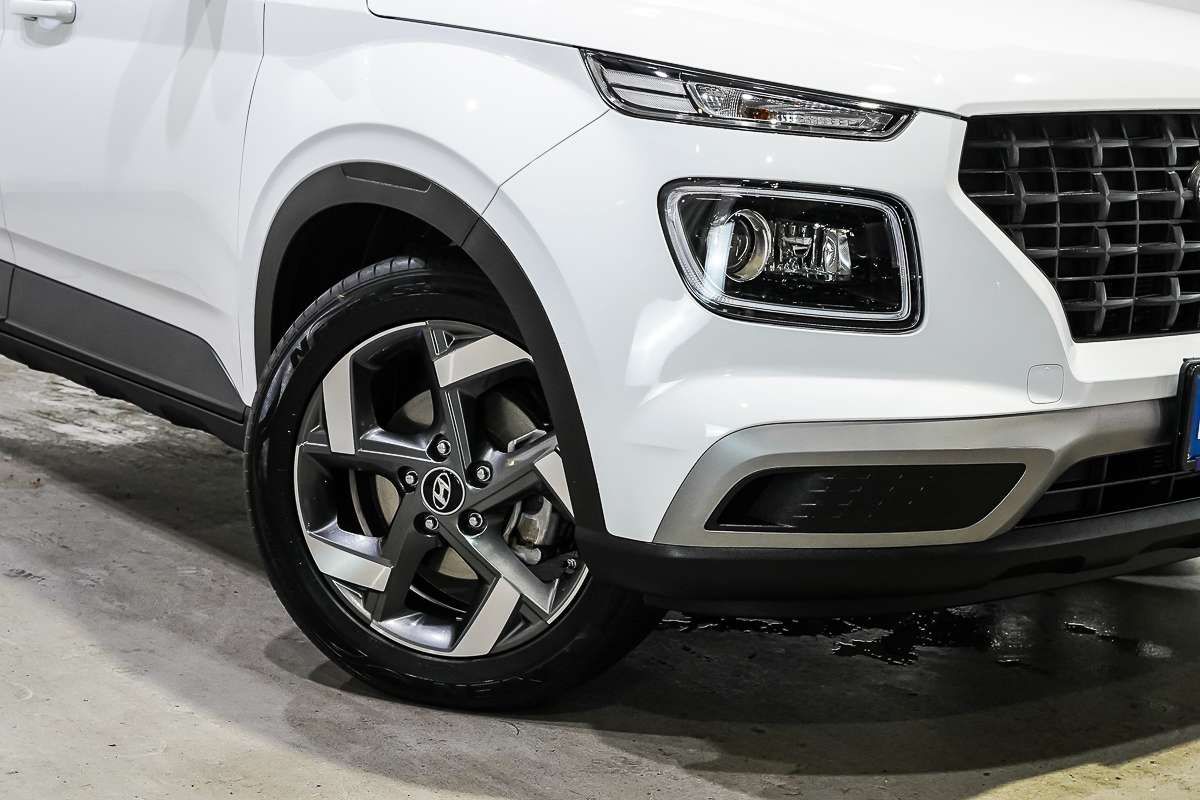 2021 Hyundai Venue Active QX.V3