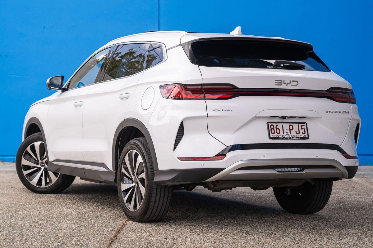 2025 BYD SEALION 6 Premium
