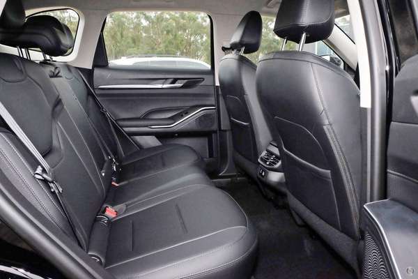 2026 GWM Haval H6 Lux B01