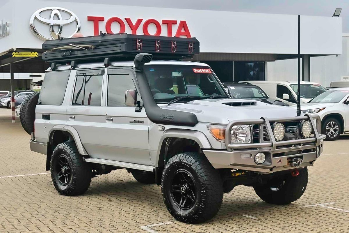 2021 Toyota Landcruiser GXL VDJ76R