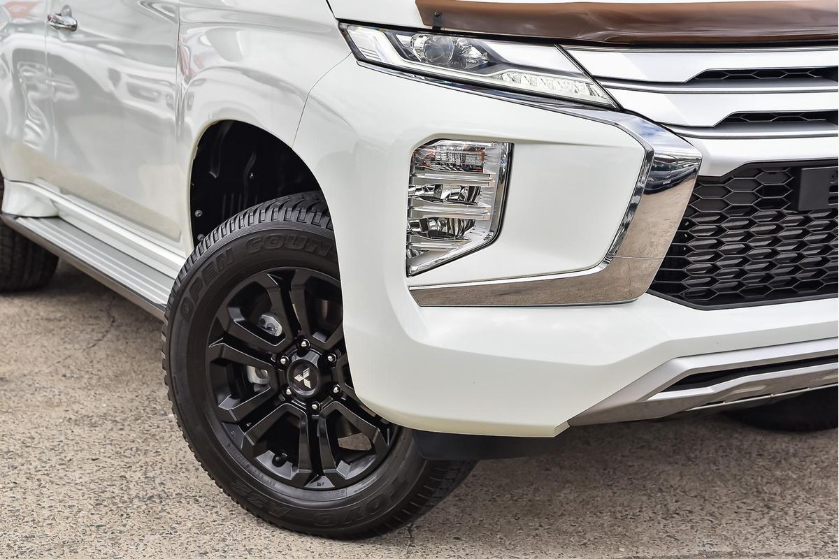2022 Mitsubishi Pajero Sport GLX QF
