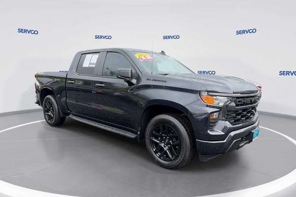 2023 Chevrolet Silverado Custom