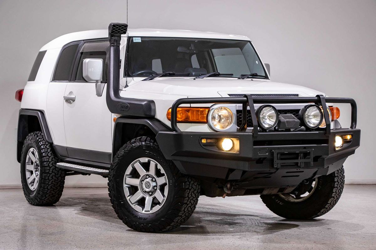 2013 Toyota FJ Cruiser GSJ15R