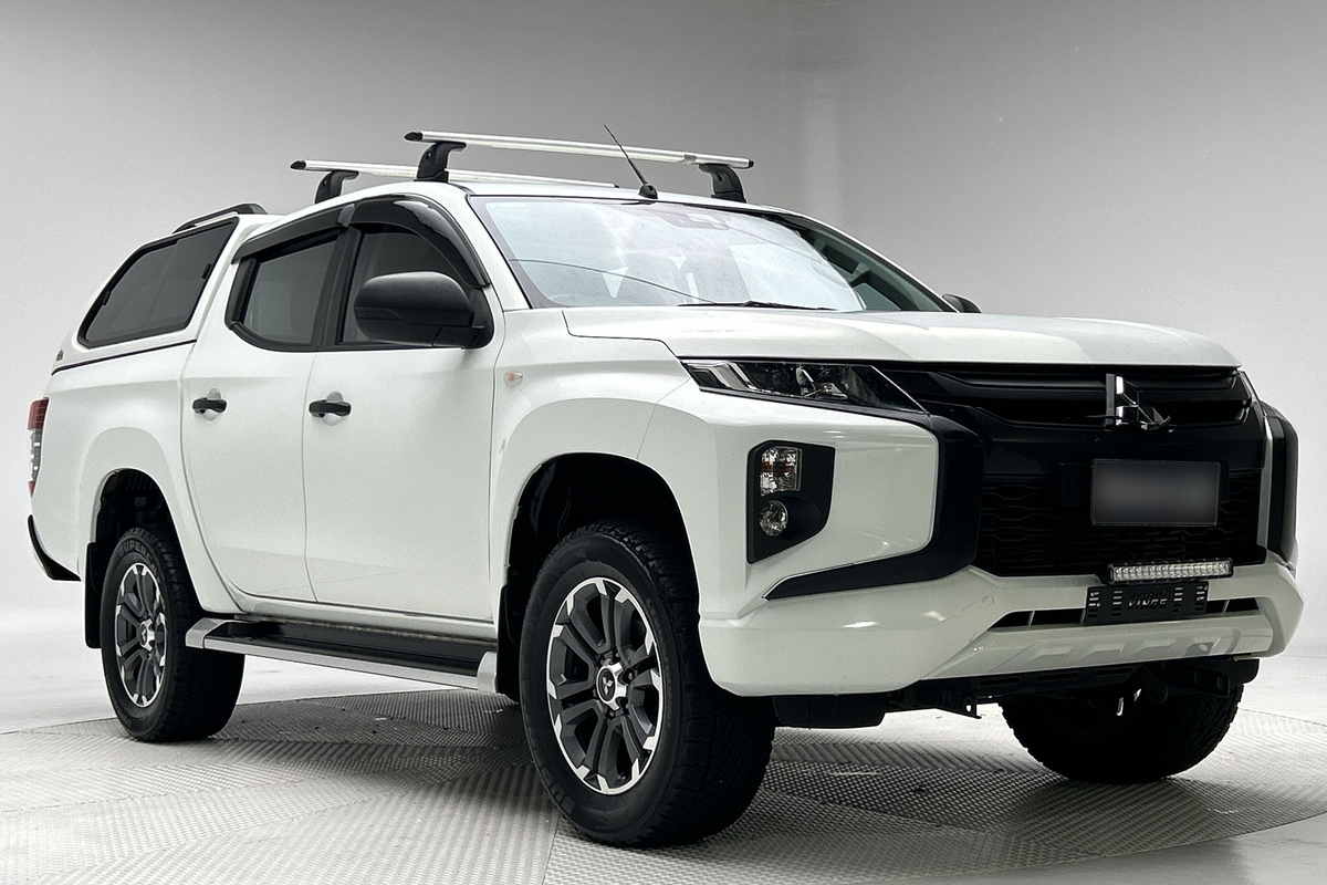 2022 Mitsubishi Triton GLX+ MR 4X4
