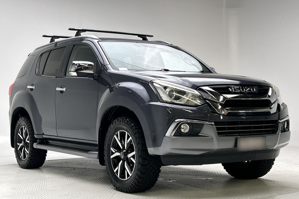 2019 Isuzu MU-X LS-T