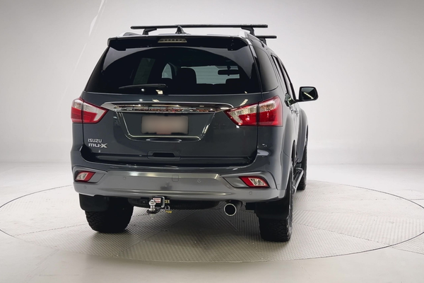 2019 Isuzu MU-X LS-T thumb-1