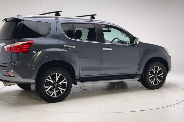 2019 Isuzu MU-X LS-T thumb-2