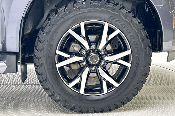 2019 Isuzu MU-X LS-T thumb-9