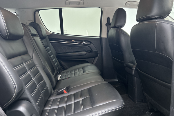 2019 Isuzu MU-X LS-T thumb-11