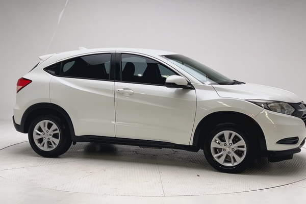 2016 Honda HR-V VTi thumb-3