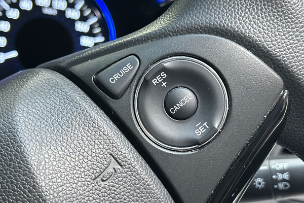 2016 Honda HR-V VTi thumb-16