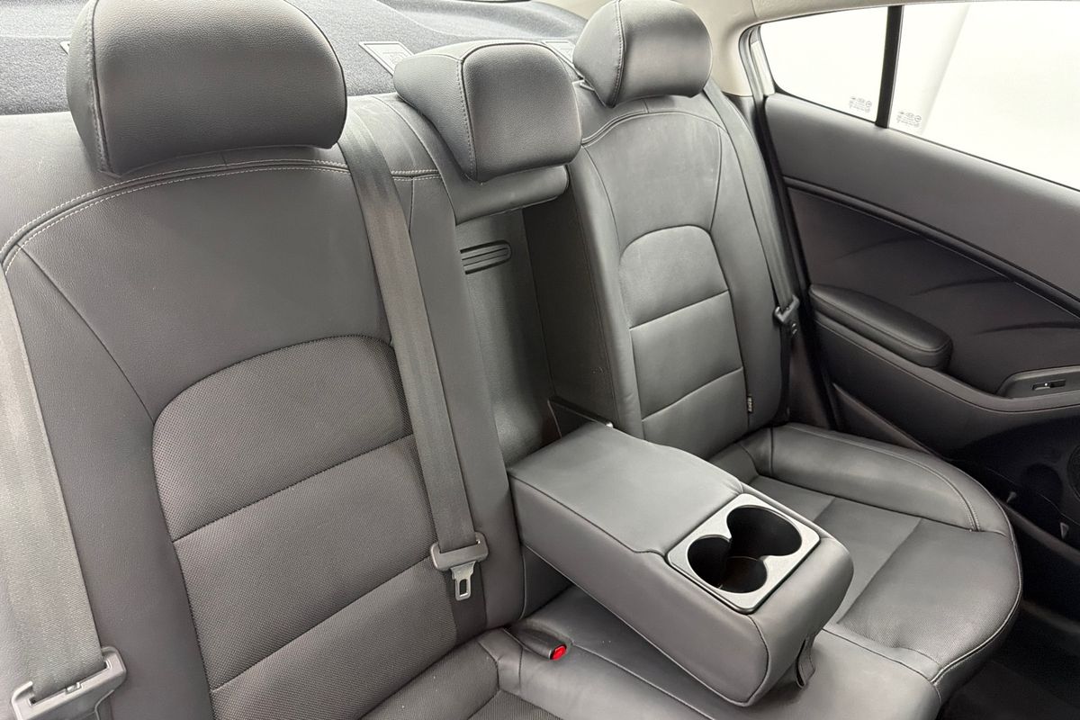 2014 Kia Cerato Si YD