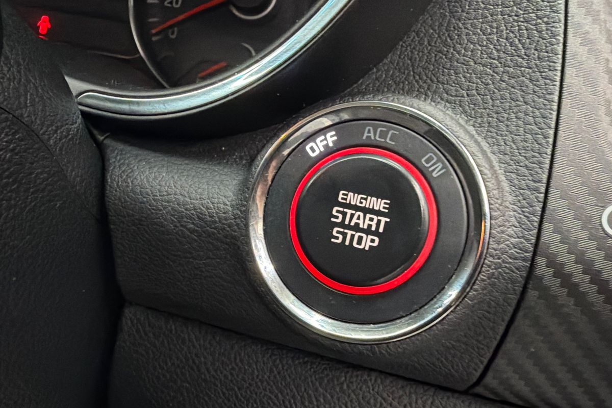2014 Kia Cerato Si YD