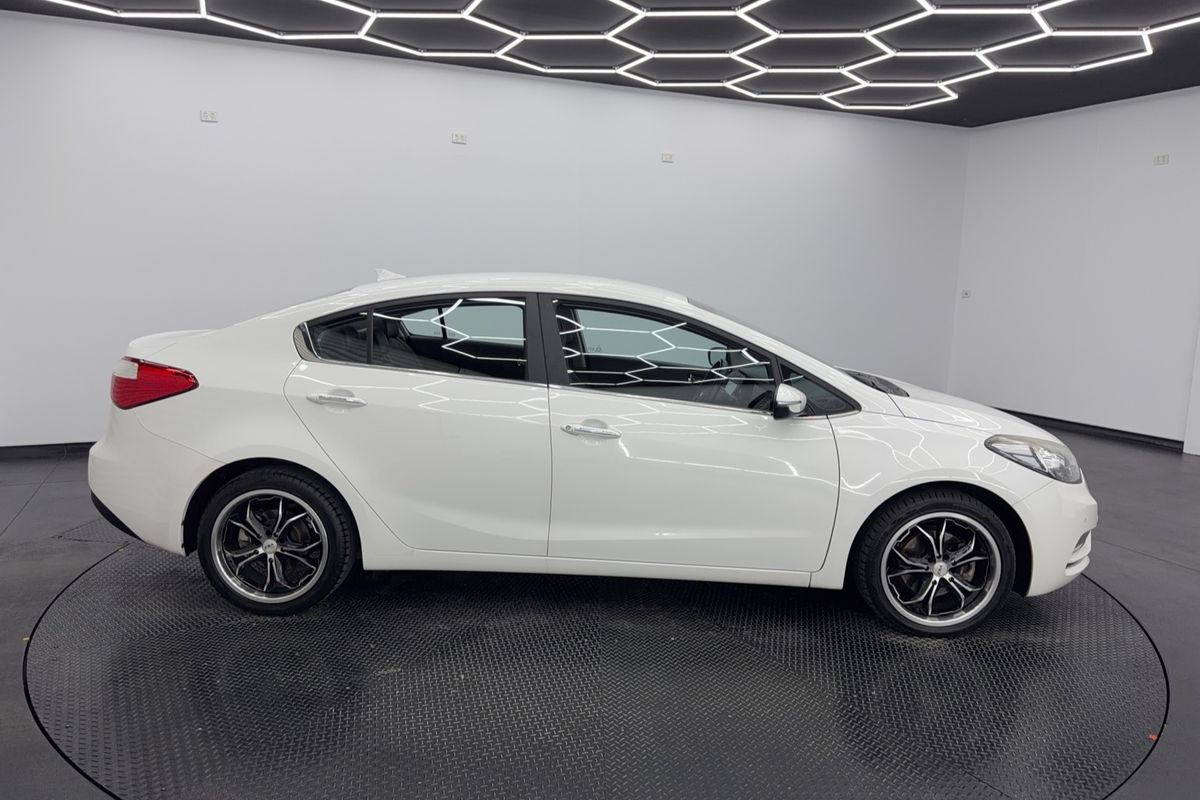 2014 Kia Cerato Si YD