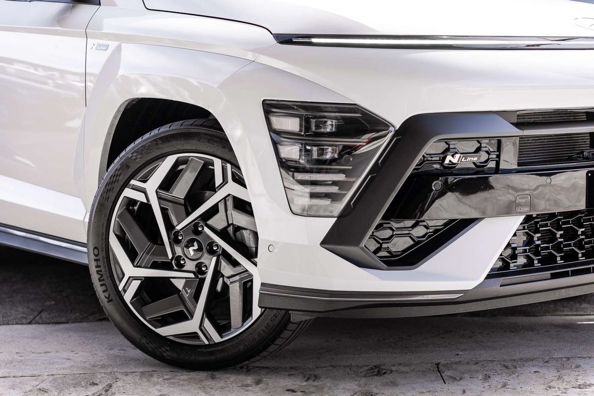 2025 Hyundai Kona Premium N Line SX2.V2