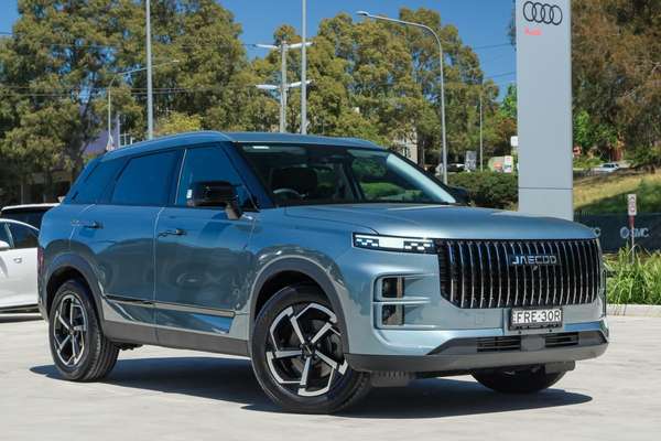 2025 OMODA JAECOO J7 Track